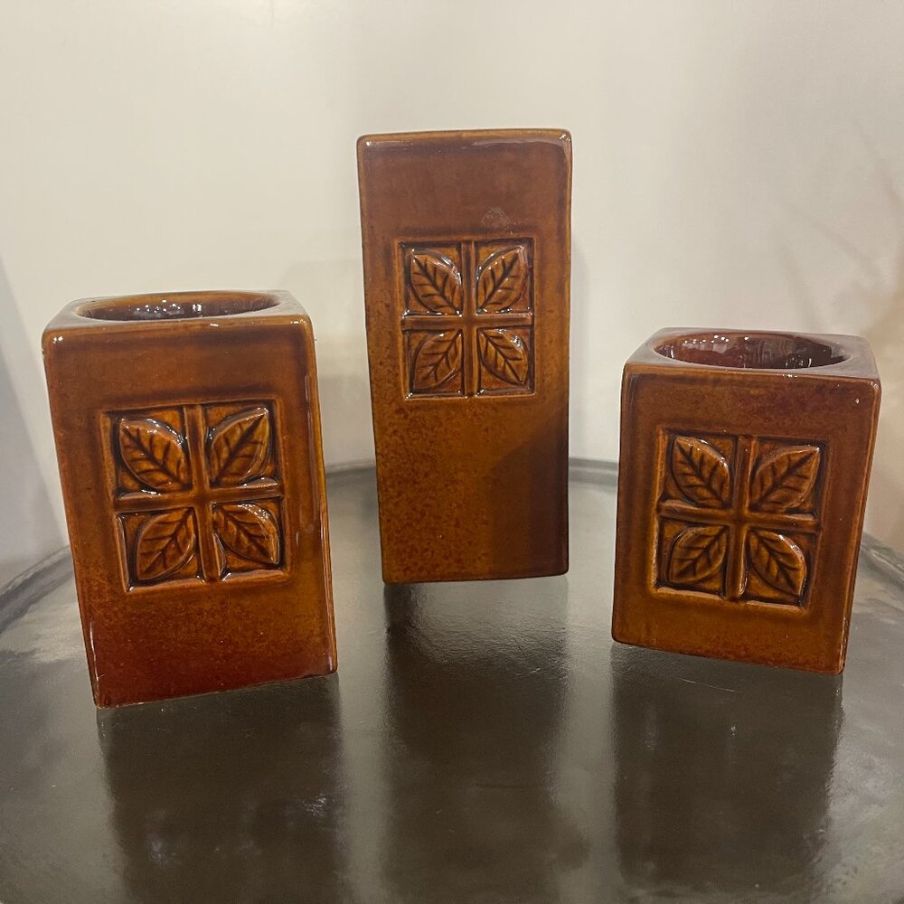 Brown Ceramic Staggered Column Candleholders with Leaf Design (Set of 3)